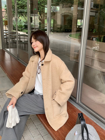 // 70%羊毛簡約翻領中長外套