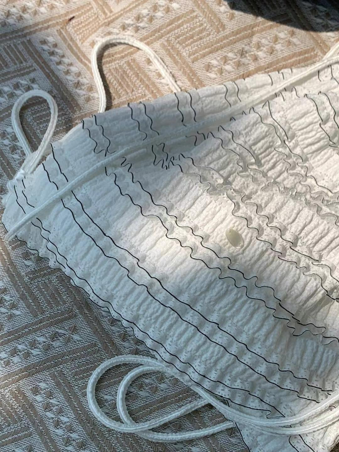 // 超可愛層層lace多背法袋仔