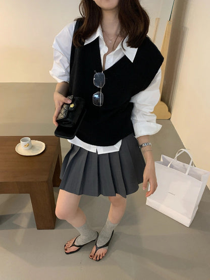 T07 / 疊穿V領針織背心+恤衫兩件套