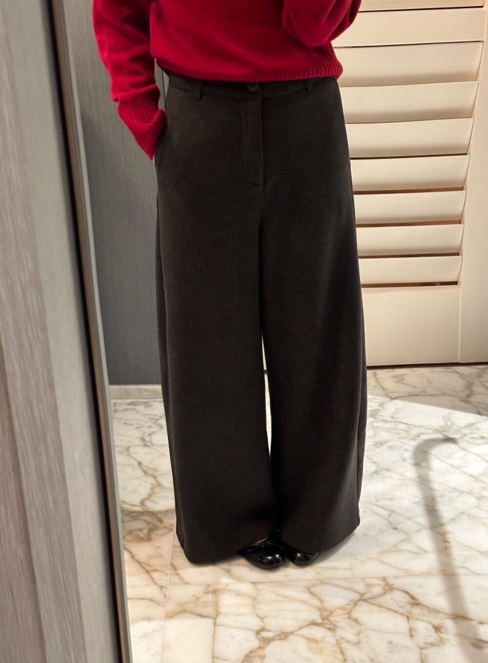 // 褲型超美的簡約加絨毛呢褲