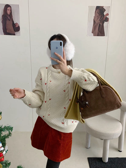 // 5%wool心心刺繡麻花毛衣