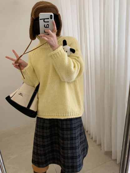 // 12%alpaca顏色超美的軟糯粗棒針卷邊高領毛衣