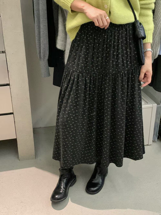 // 絨感小碎花蛋糕中裙