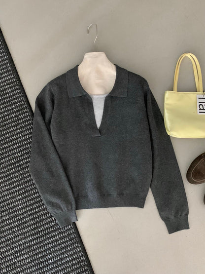 // 自帶造型假兩件小v翻領NT