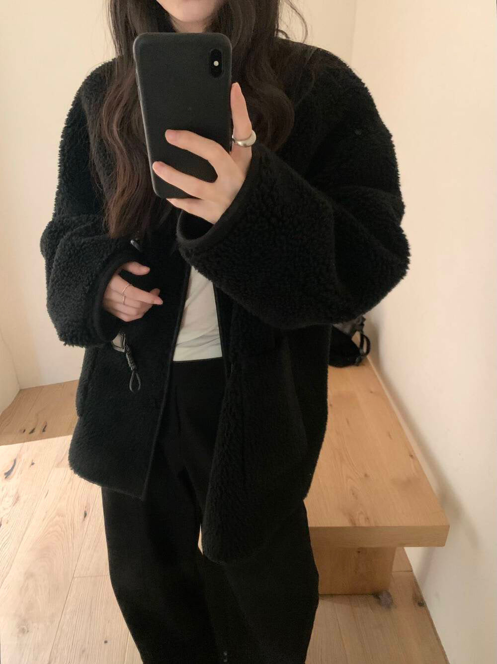 // 高品質拼扣麂皮邊牛角鈕毛毛外套