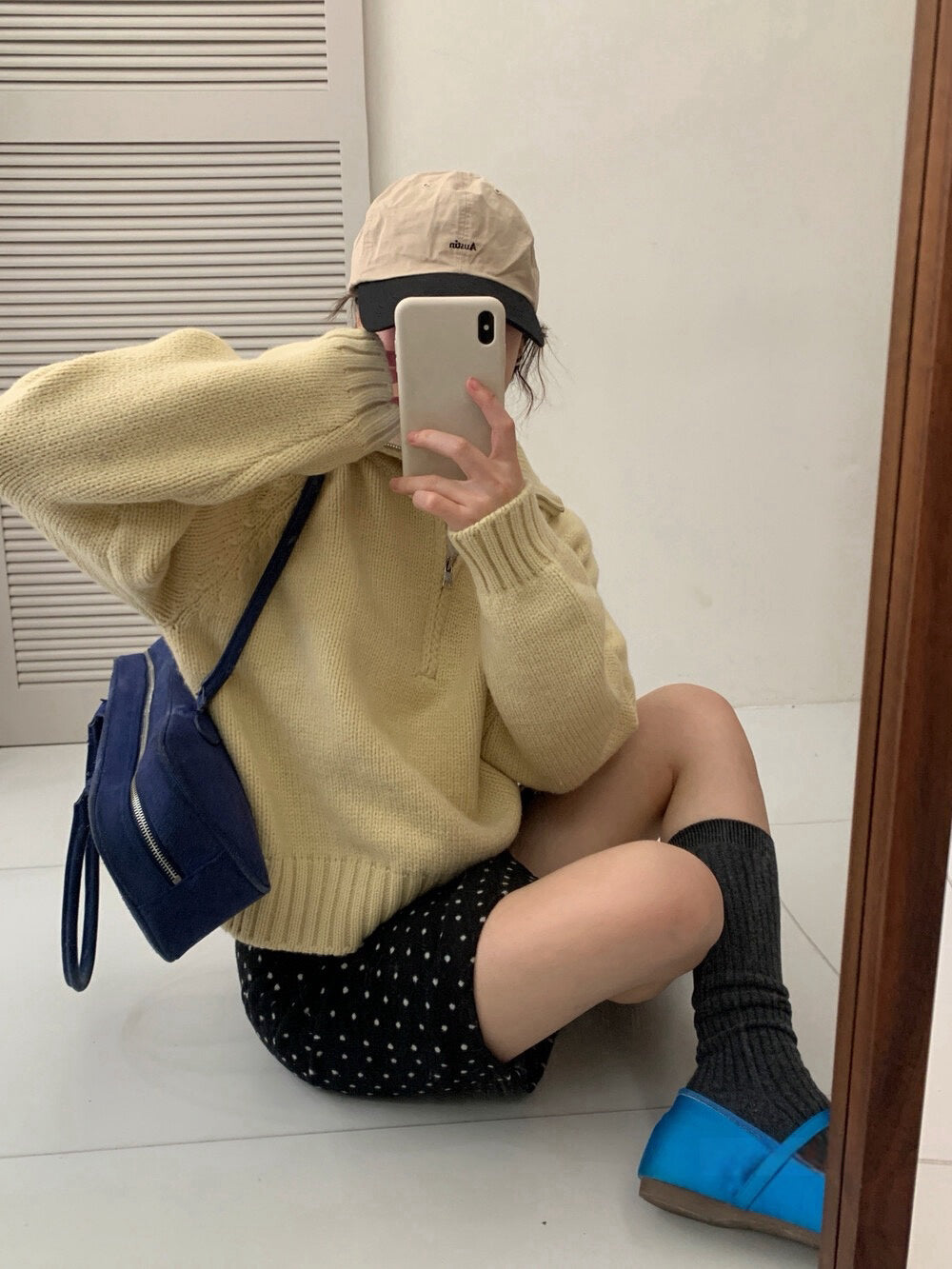 // 半拉鍊直坑紋領套頭NT