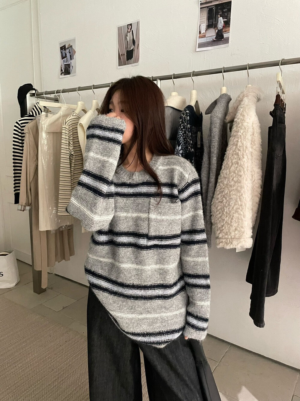 // 復古撞色間條口袋軟糯毛衣