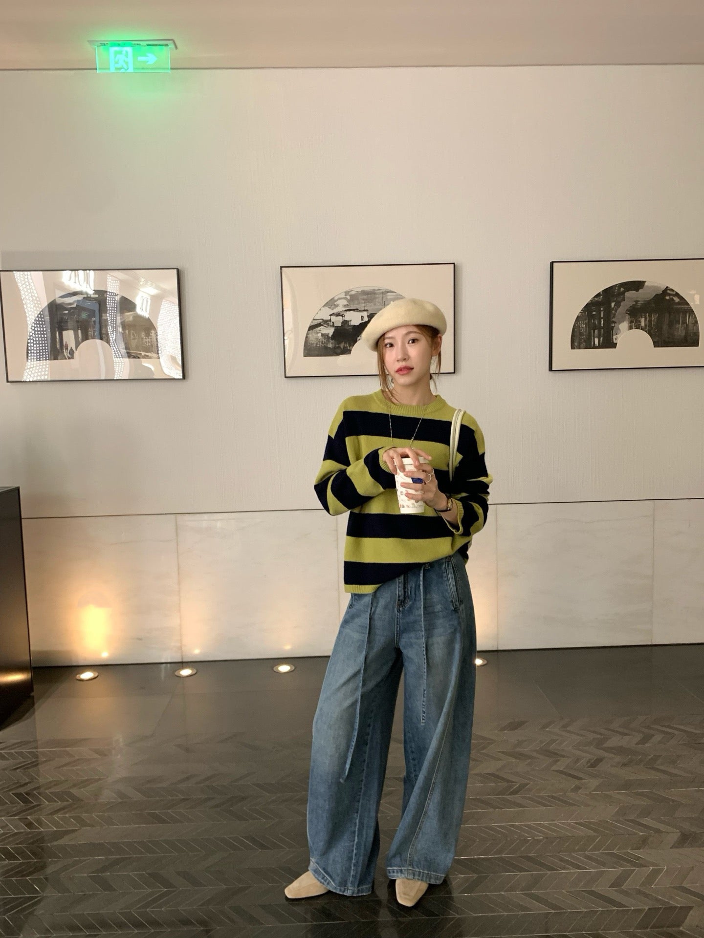 // 撞色粗間條100%羊毛圓領毛衣