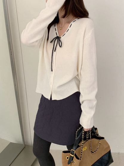 // 100%羊毛縫線蝴蝶結領口開胸NT