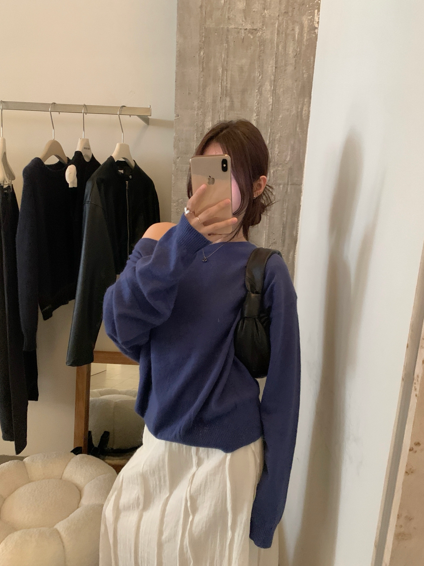 // 超軟糯貂絨斜肩針織上衣