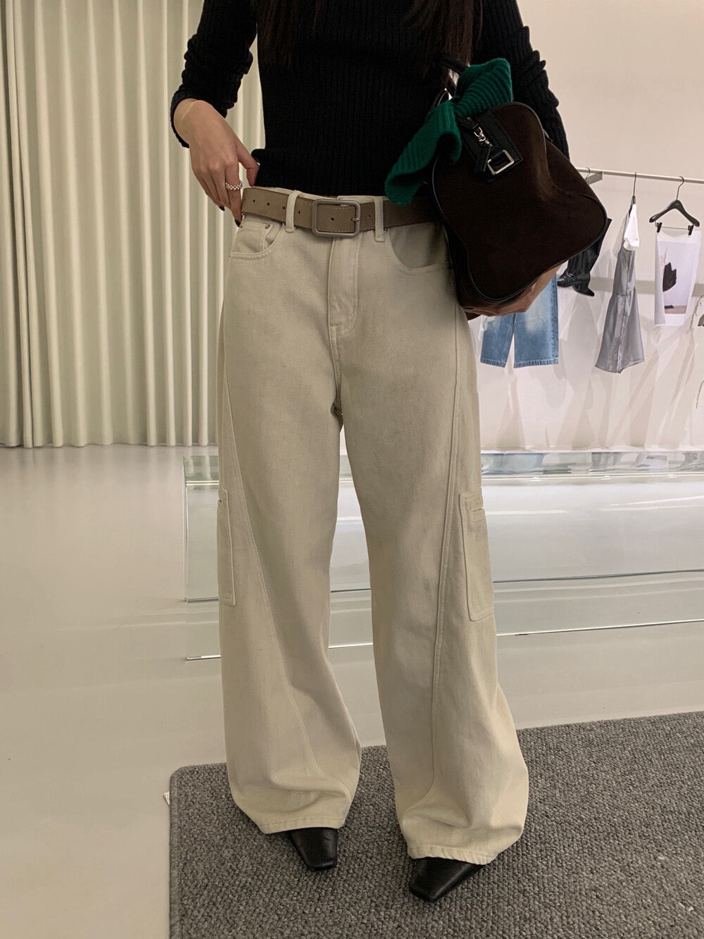 // 斜縫線工裝口袋褲