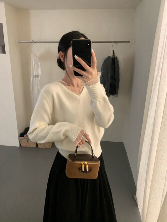 // 5%羊毛拼接lace+釘珠V領NT