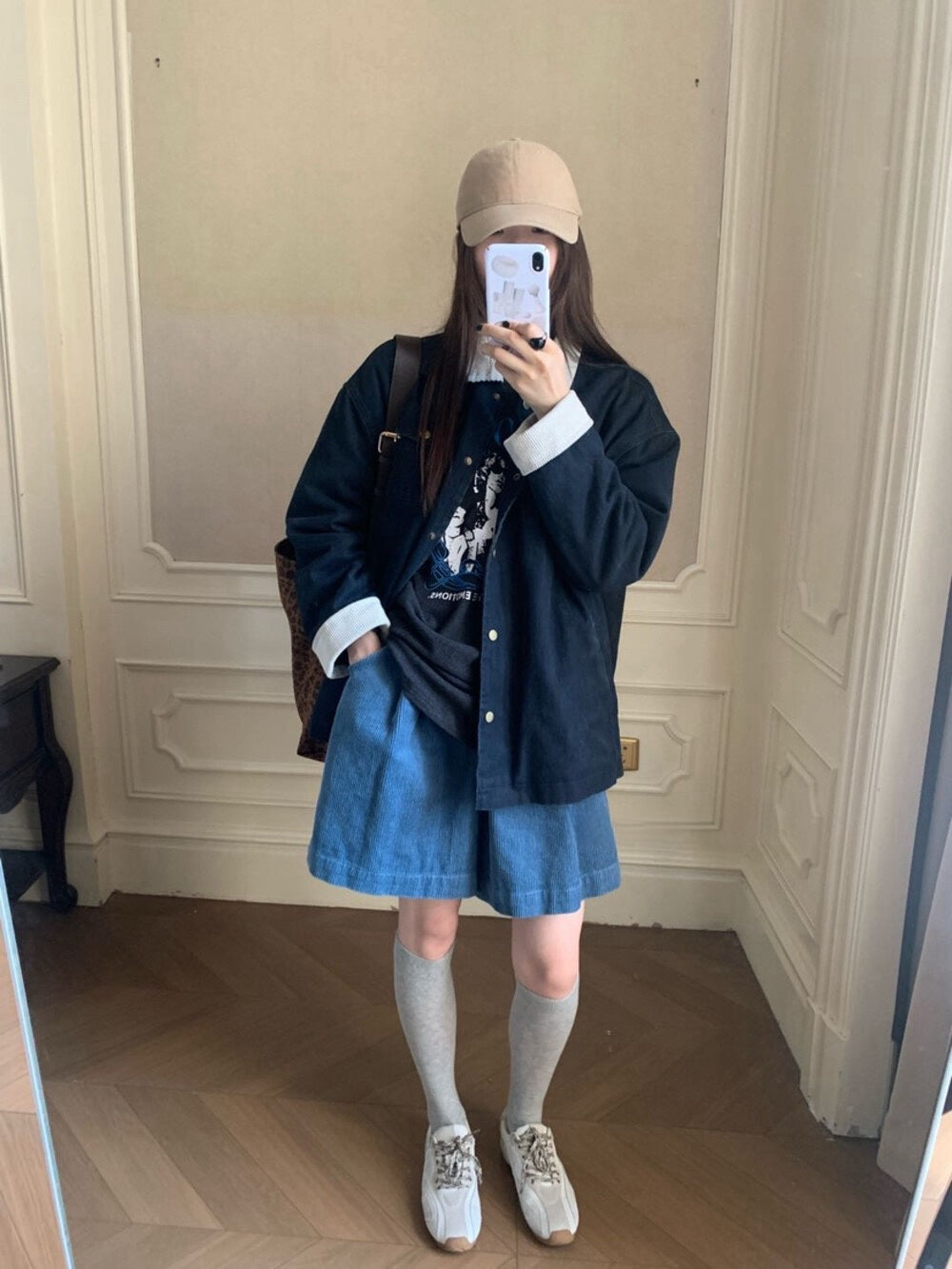 // 拼色燈芯絨領牛仔外套