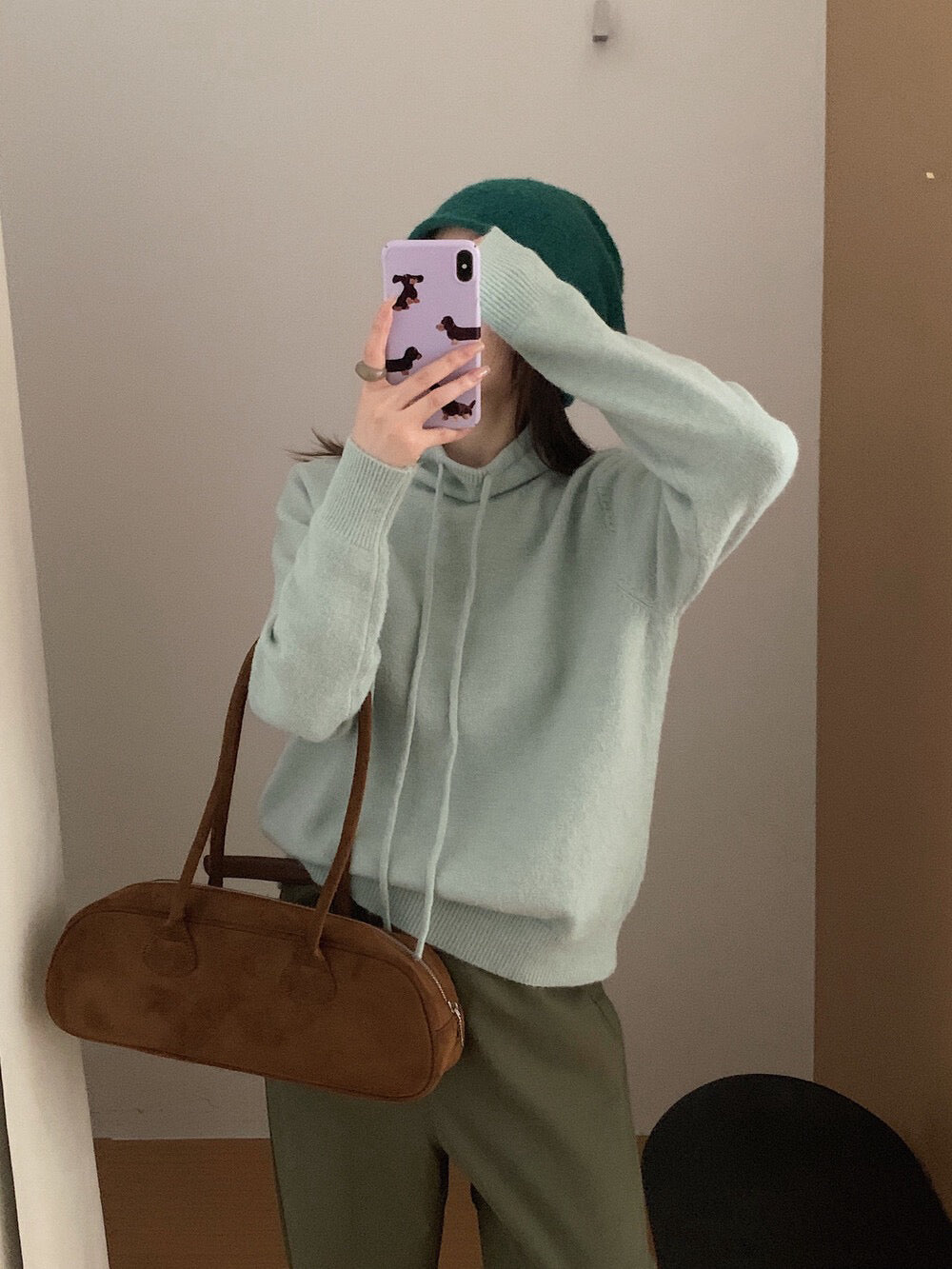 // 半高領綁帶連糯NT