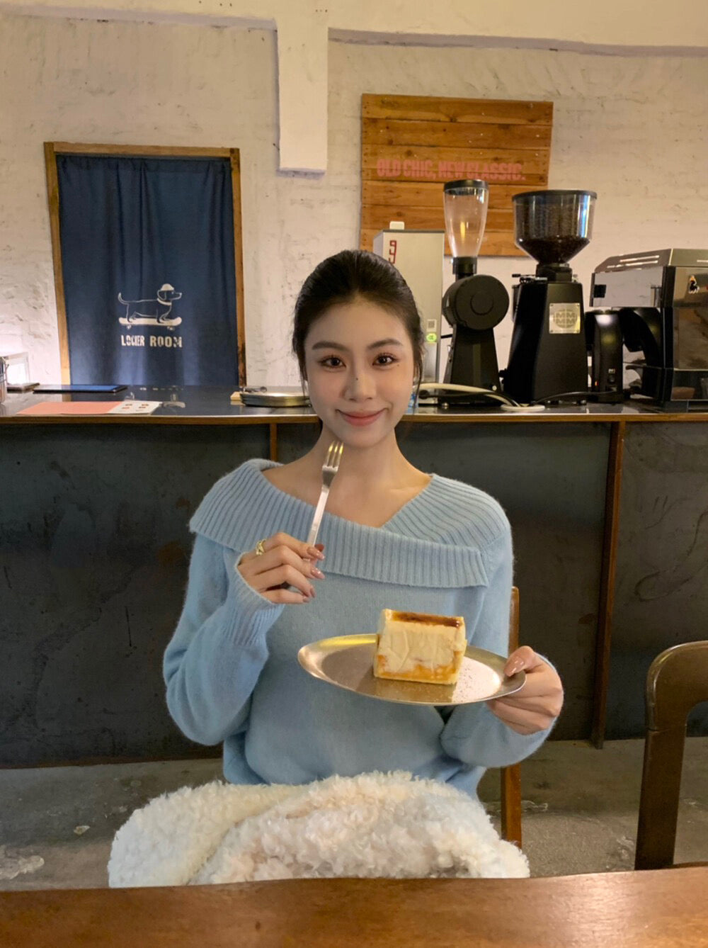 // 50%羊毛設計感領子針織NT