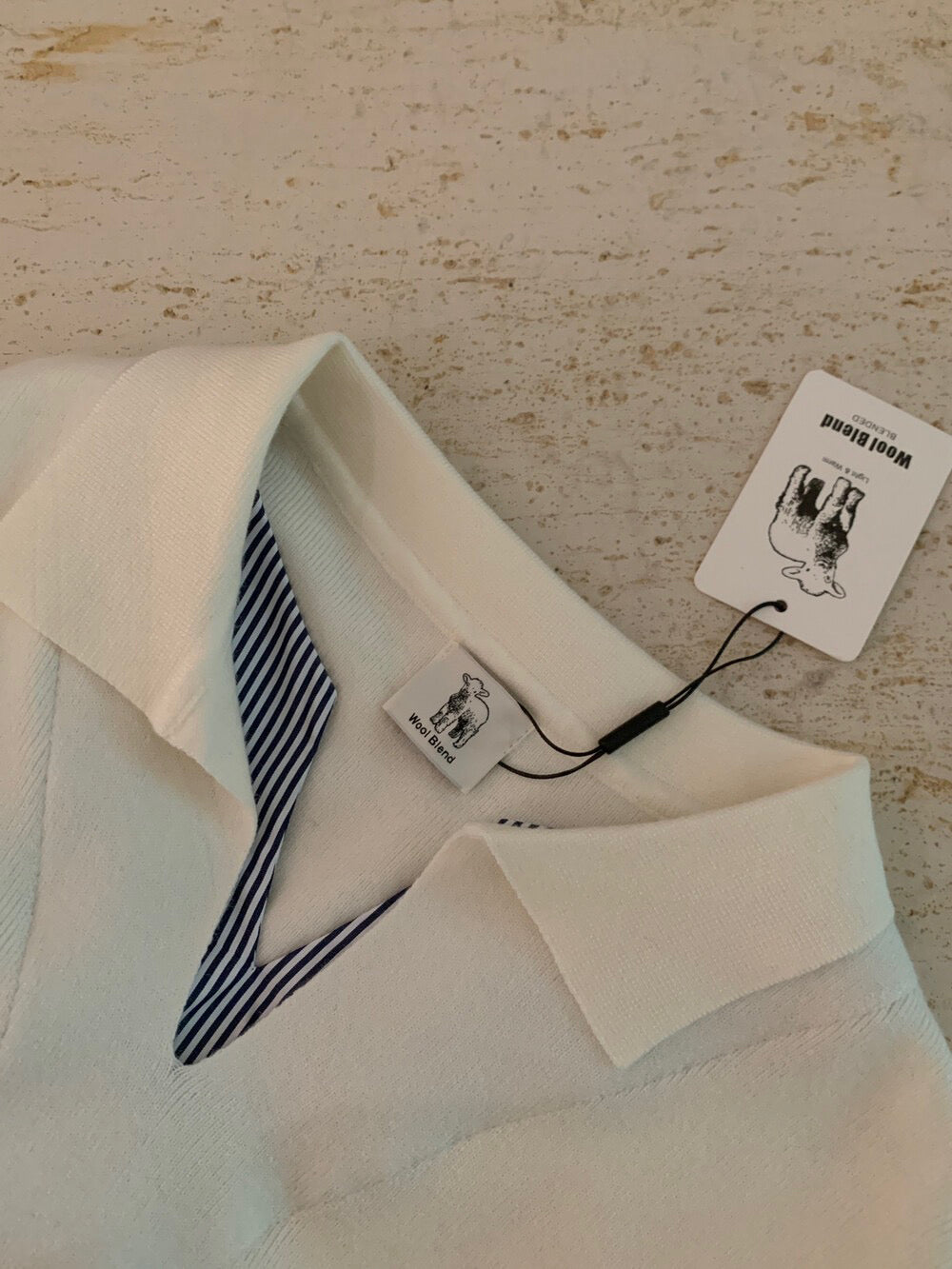 // 極簡風拼接間條恤衫假兩件翻領NT