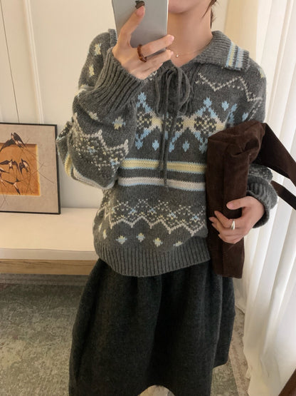 // 60%綿羊毛復古花紋綁帶翻領毛衣