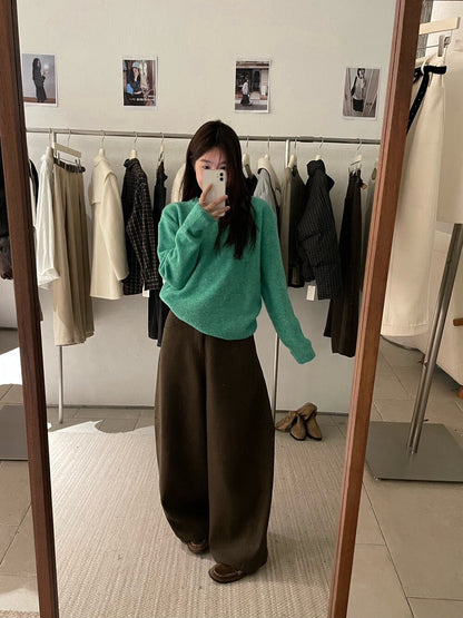 // 軟糯感糖果色系圓領毛衣