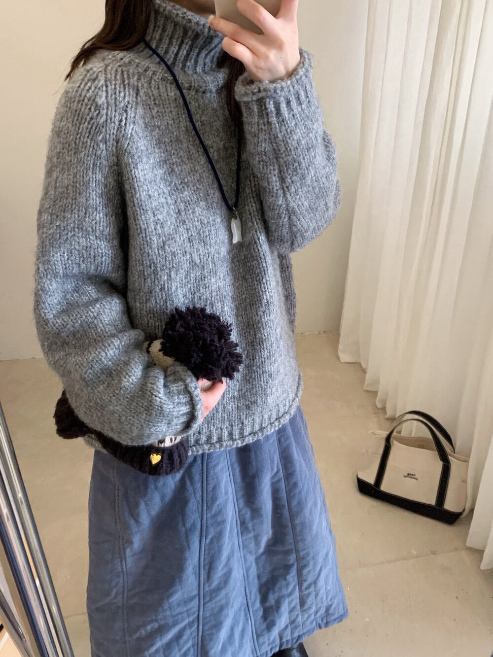 // 12%alpaca顏色超美的軟糯粗棒針卷邊高領毛衣