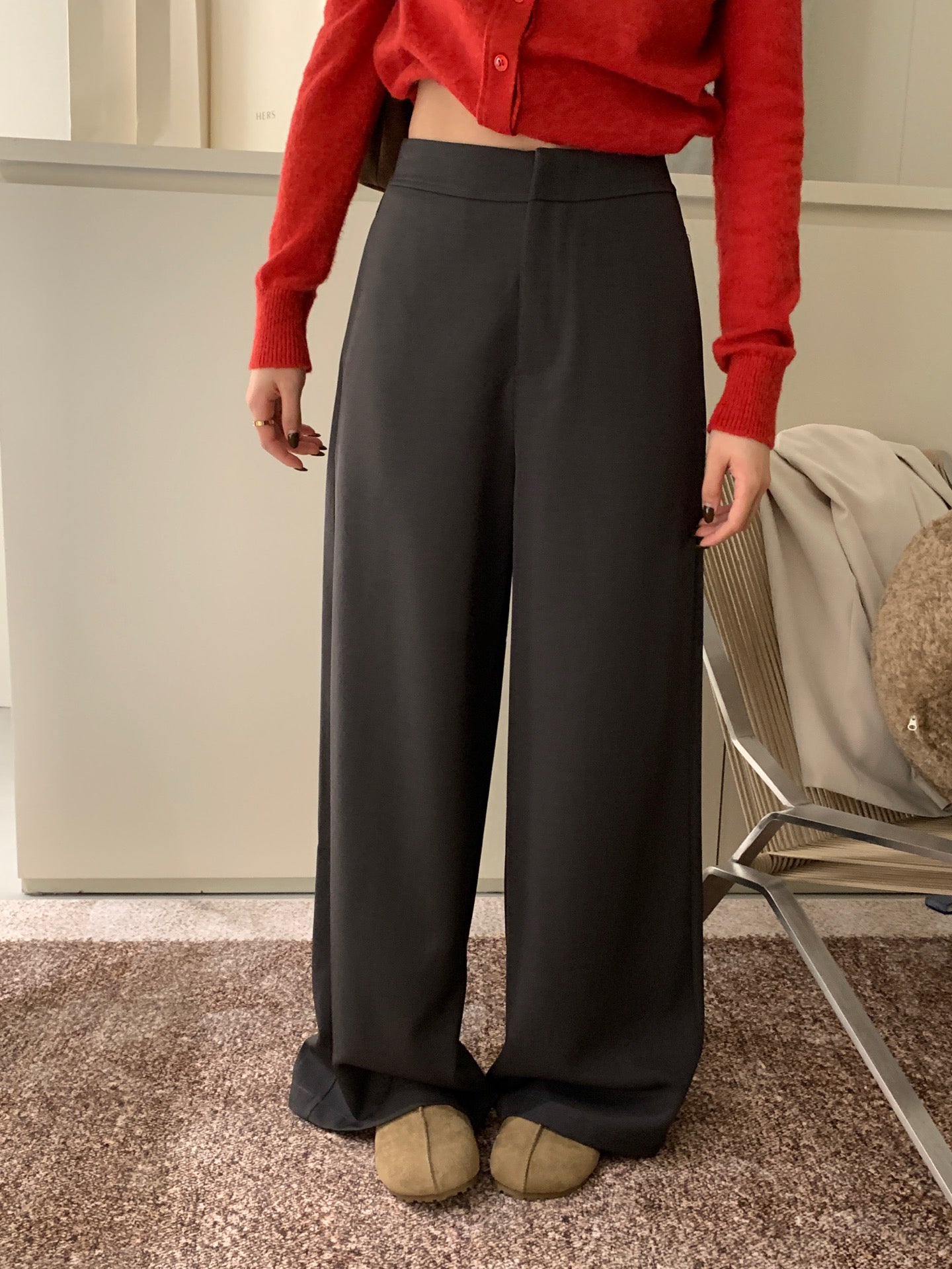 (現貨) // 超顯腿直光版垂感西褲