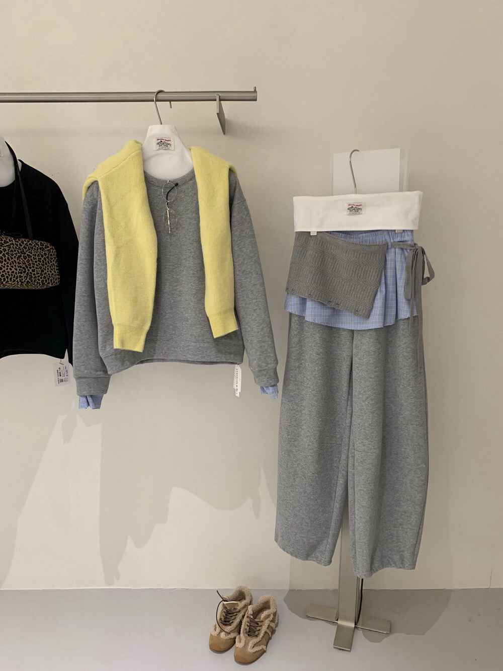 // 超韓拼接袖衛衣+褲頭拼接連針織裙簾褲套裝