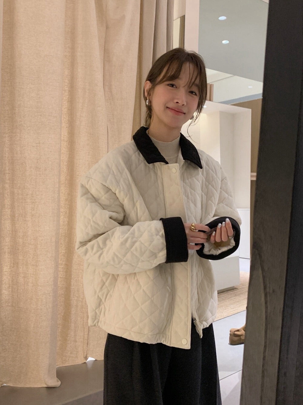 // 拼色燈芯絨領菱格絨面夾棉外套