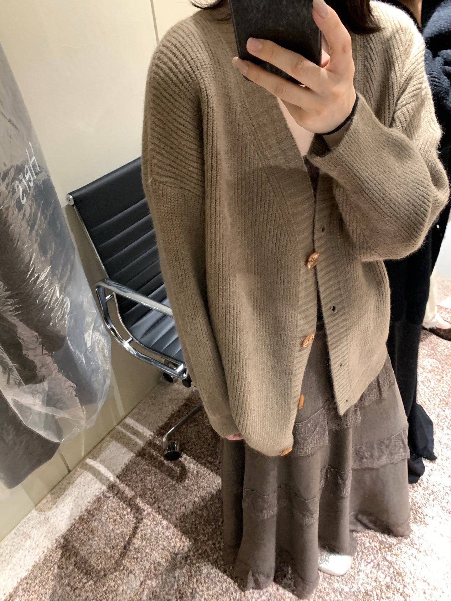 // 慵懶感中長大毛衣外套