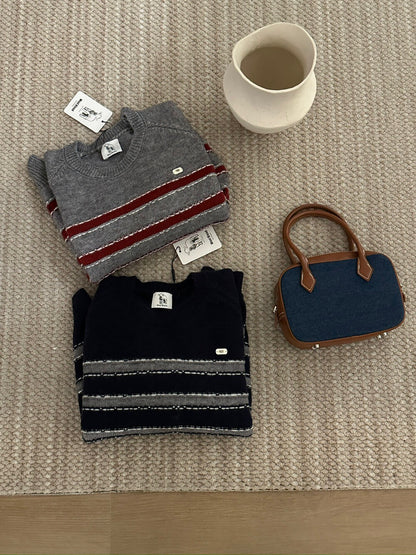 // 立體質感撞色間條圓領NT