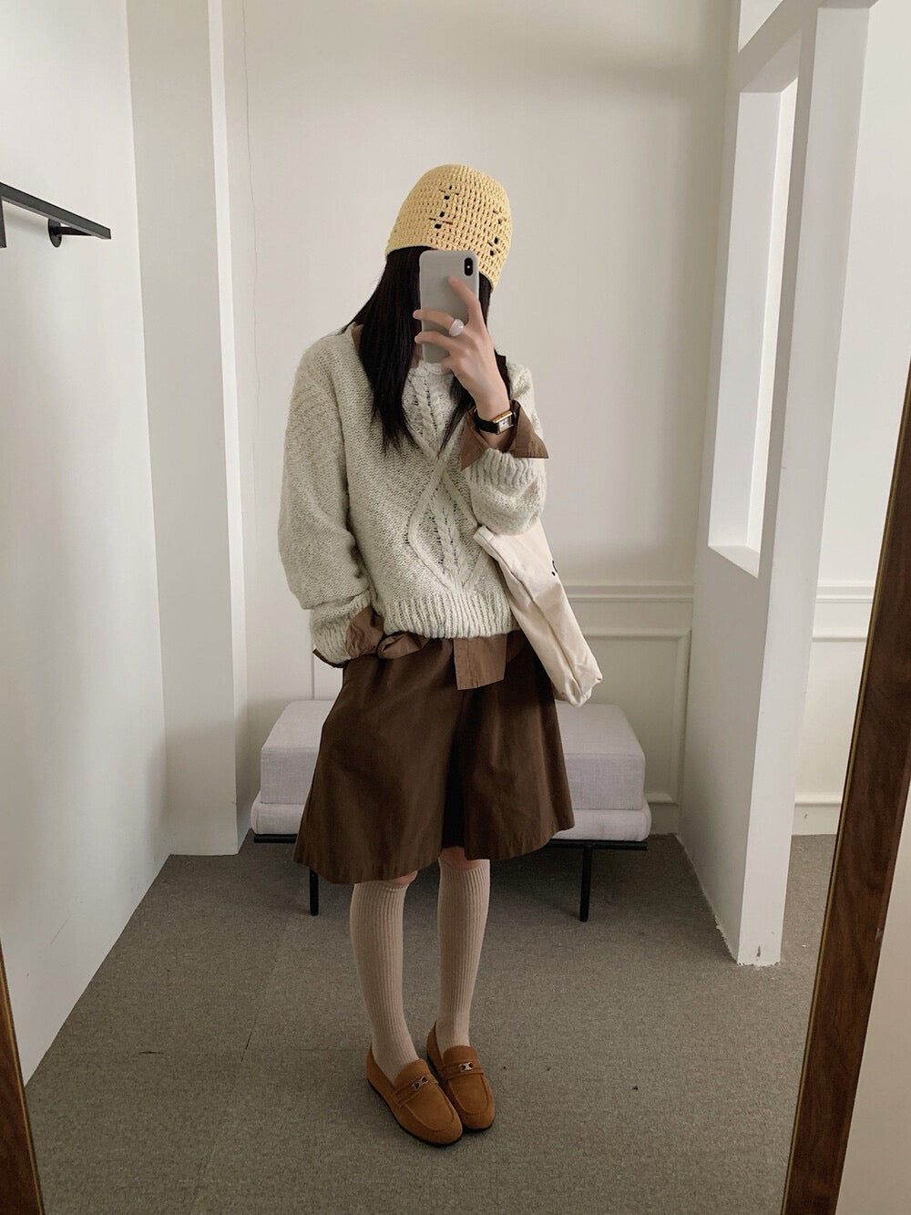 // 麻花邊領口菱格patterns毛衣