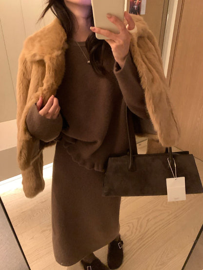 // 木耳邊衣擺NT+直筒裙套裝