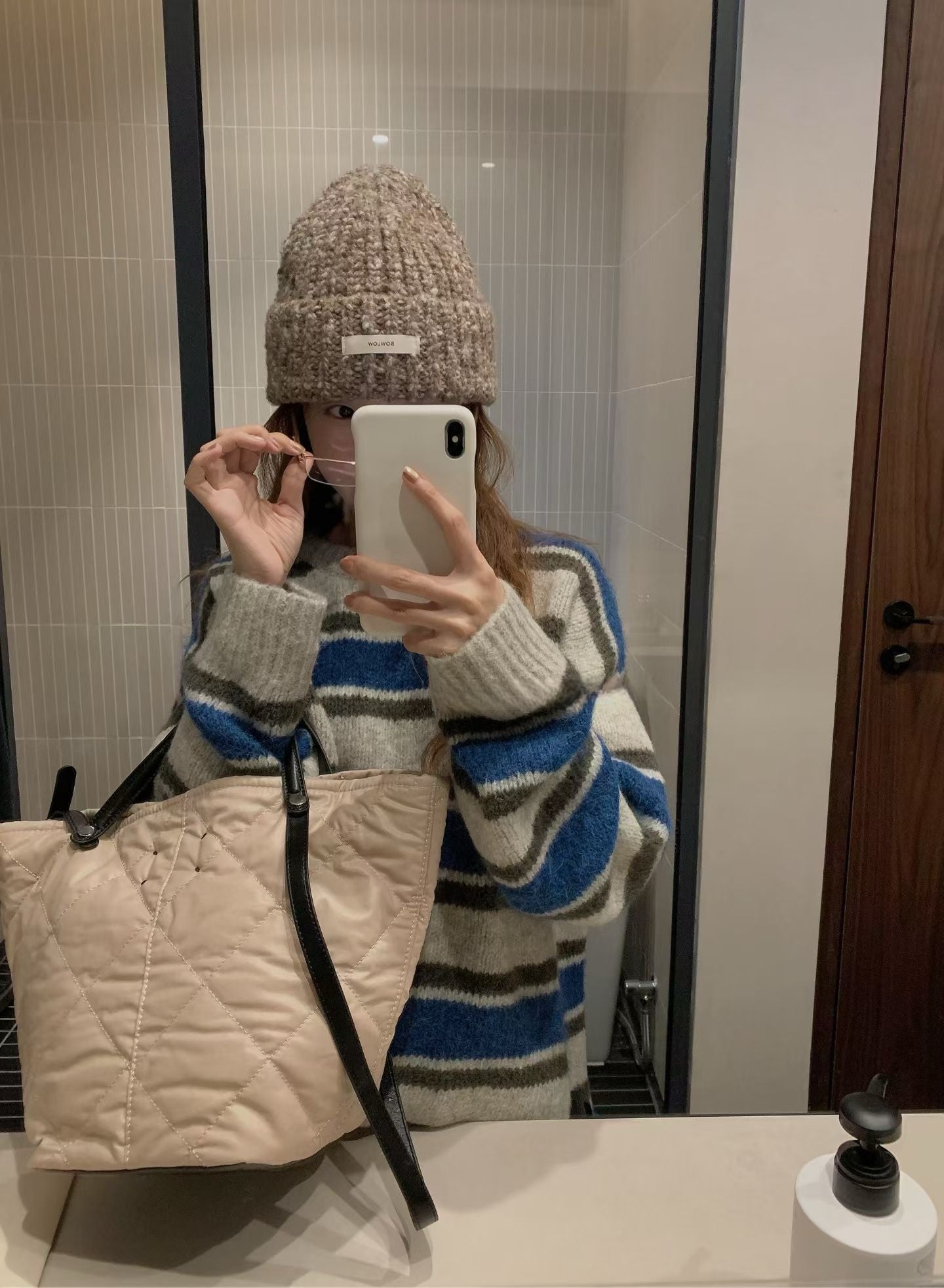 // 10%羊毛復古配色間條毛衣