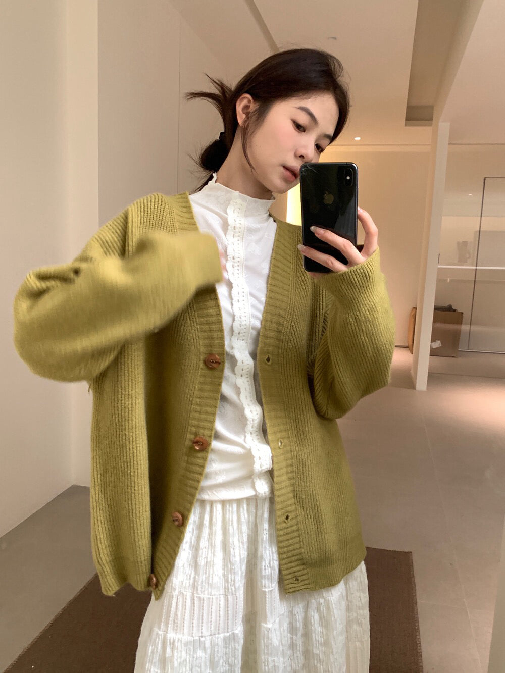 // 慵懶風V領寬鬆款CD