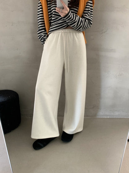 // 超軟糯質感必入休閒褲