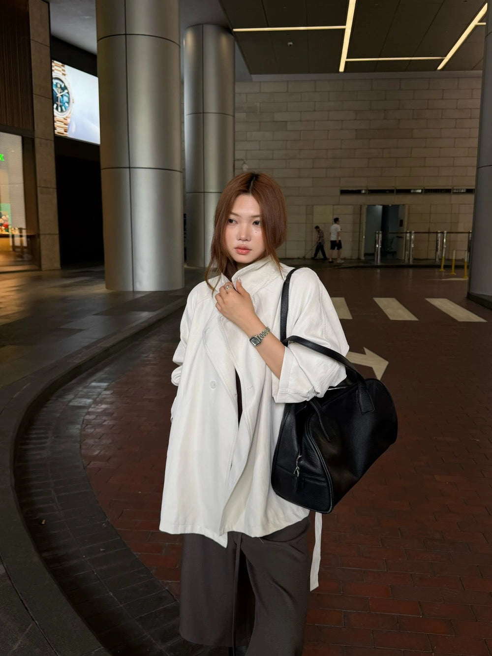 J30 / 質感雙排扣啞光彷皮trench coat外套