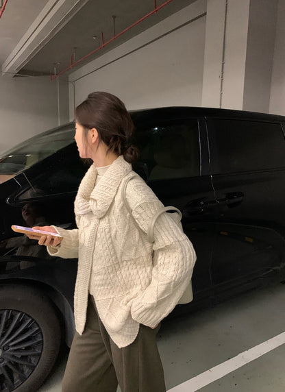 // 復古慵懶麻花紋翻領CD