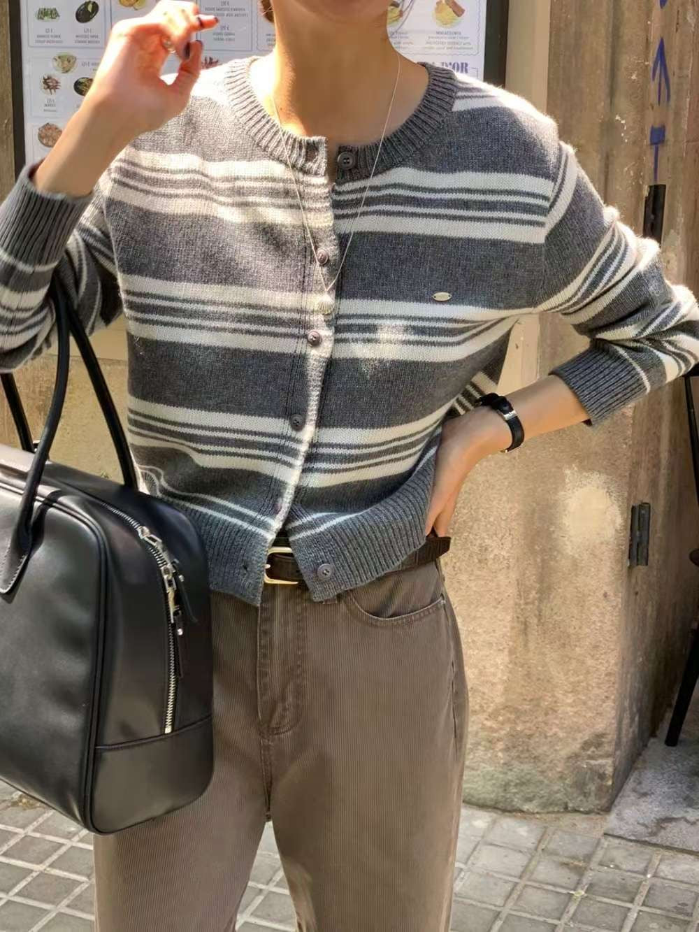 // 軟糯感拼色間條CD