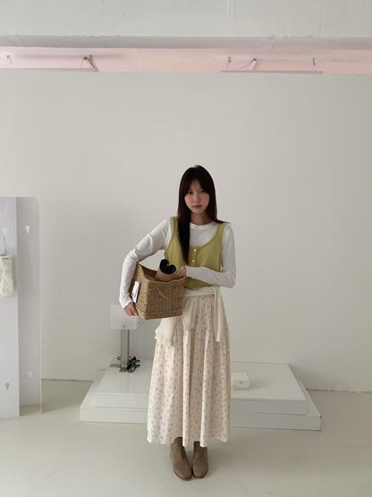 // 小碎花層層中裙