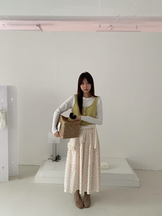 // 小碎花層層中裙