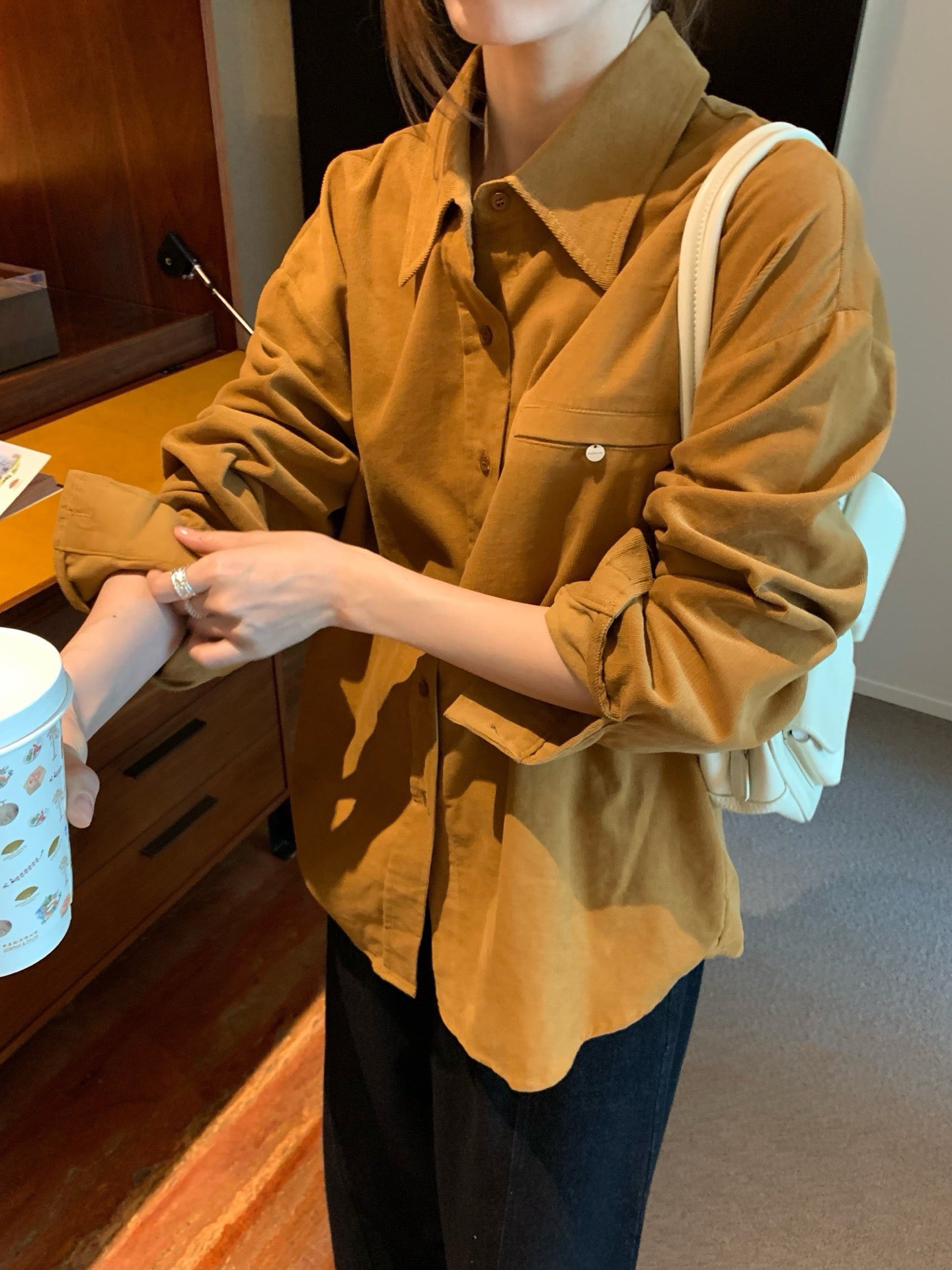 // 手工鈕扣靚色SH