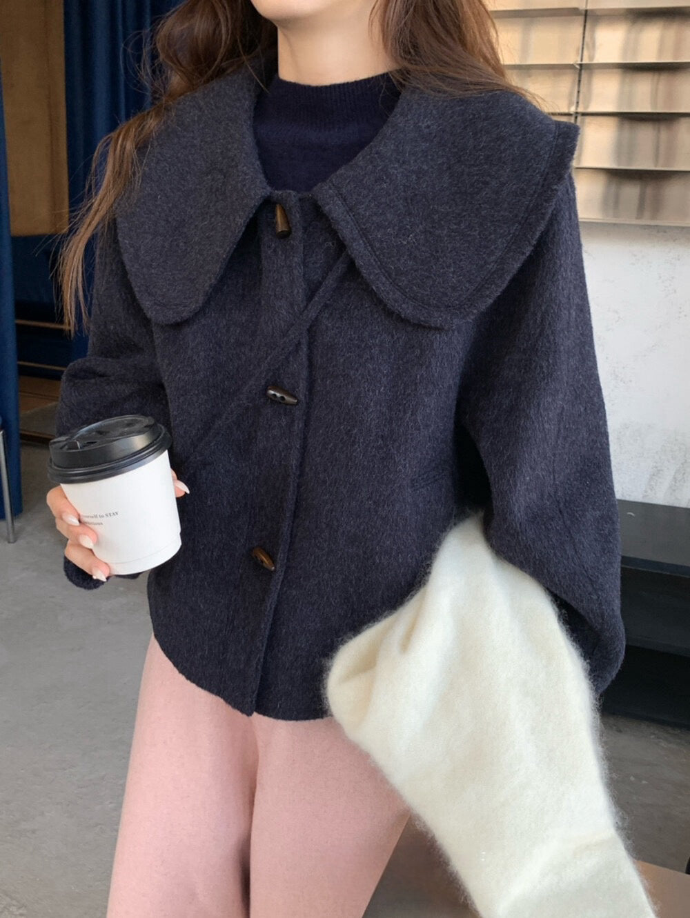 // 100%wool超韓大娃娃領手工外套(連袋仔)