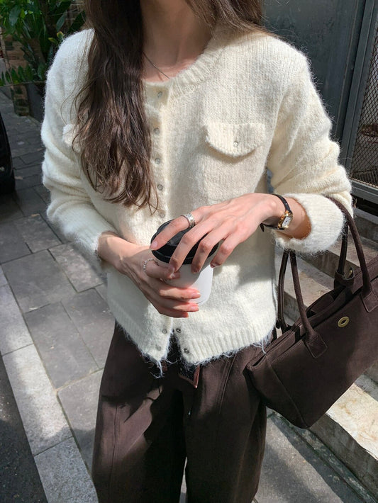 // 超軟糯雙口袋圓領CD