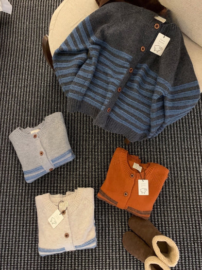 // 100%羊毛立體鈎線半間CD