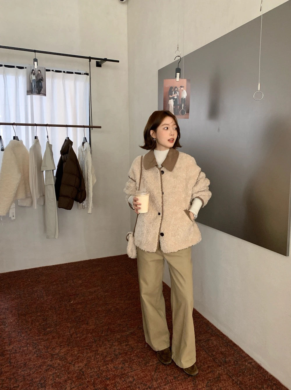 J64 / 拼接燈芯絨領包邊毛絨絨外套(連袋仔)