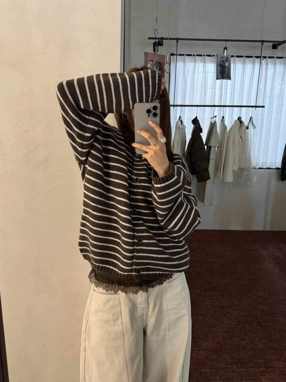 C97 / 軟糯感圓領間條針織外套