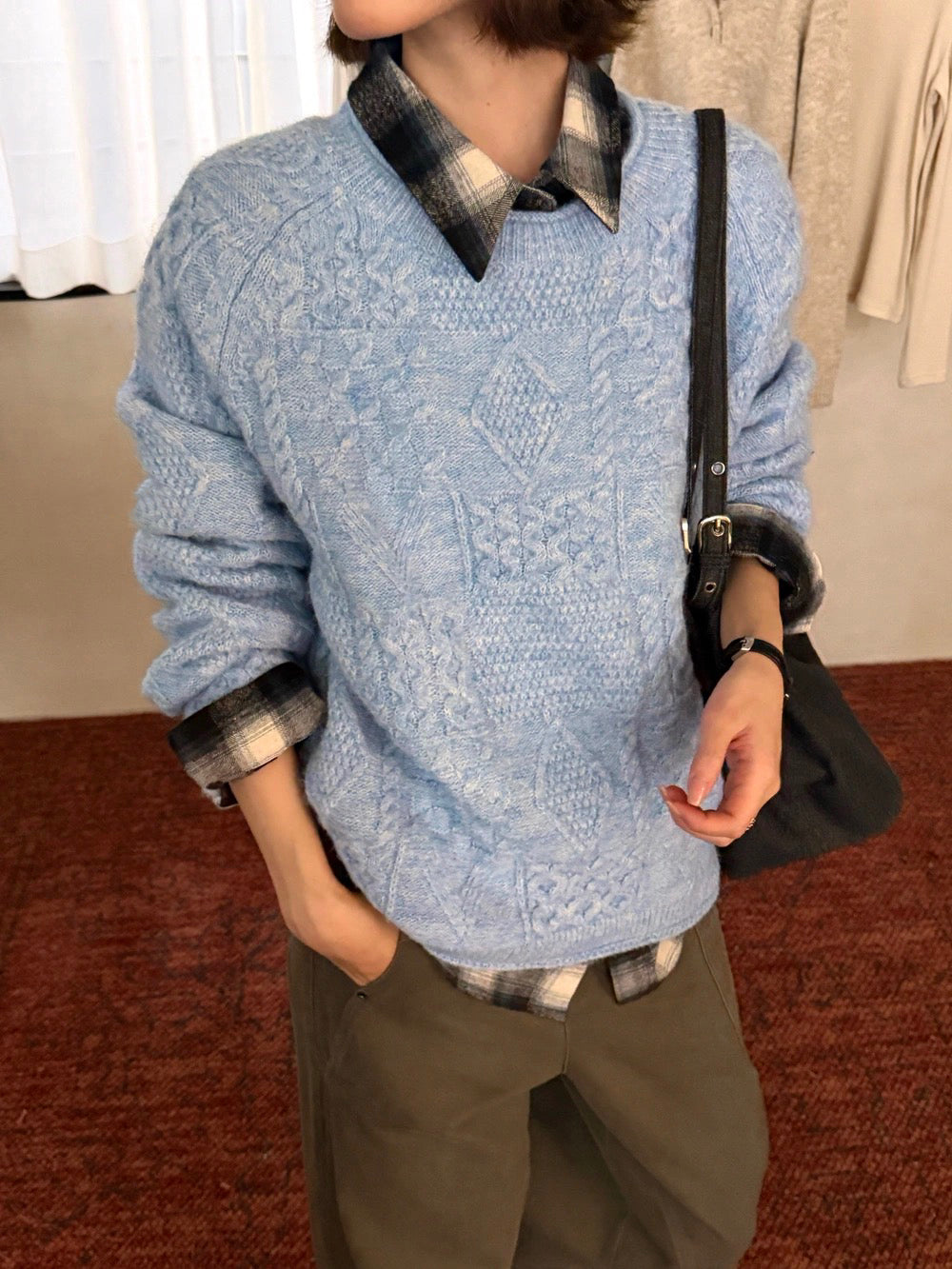 B281 / 復古麻花花紋肌理感針織上衣(8%羊毛)
