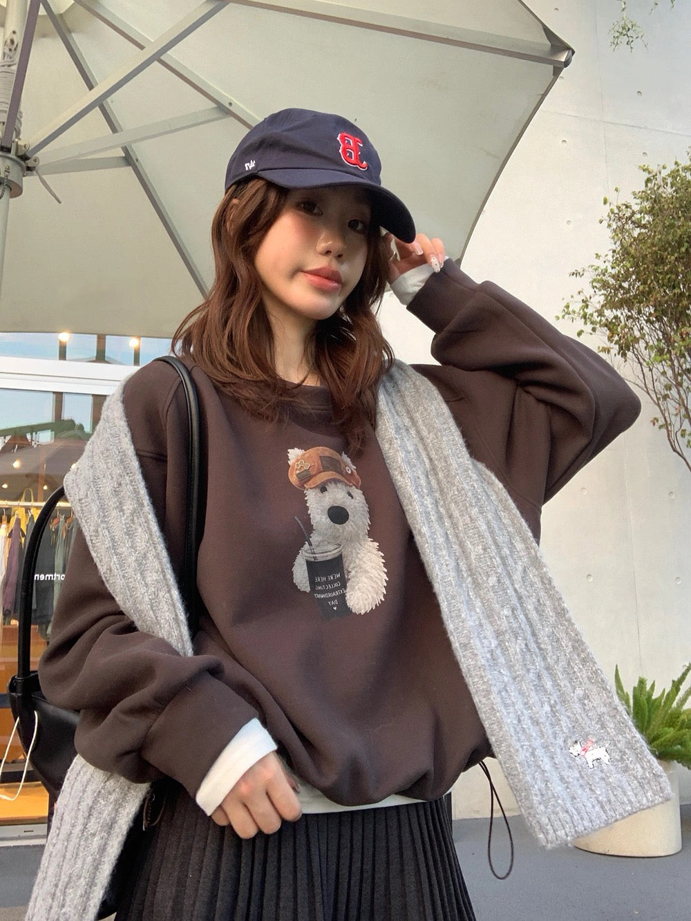 B282 / 下擺可束可愛小狗衛衣