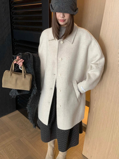 J72 / 溫柔落肩翻領排扣中長手工羊毛外套(10%alpaca+90%wool)