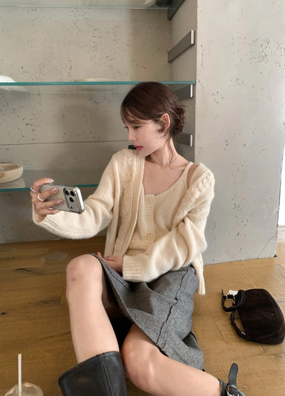 T12 / 重工立體鈎花針織小吊帶+外套套裝(20%WOOL)