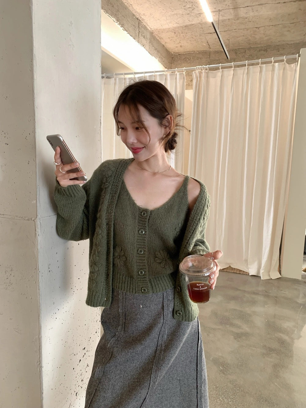 T12 / 重工立體鈎花針織小吊帶+外套套裝(20%WOOL)