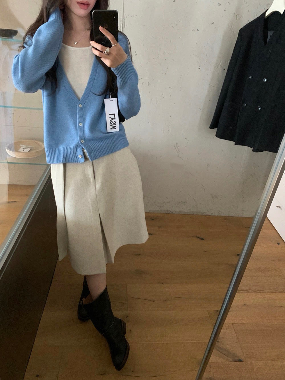 C92 / 深V假兩件撞色拼接針織上衣(50%羊毛)